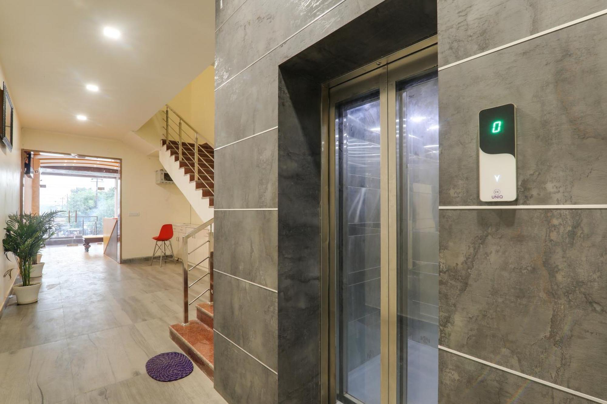 Hotel Townhouse 1259 Trijal Lucknow