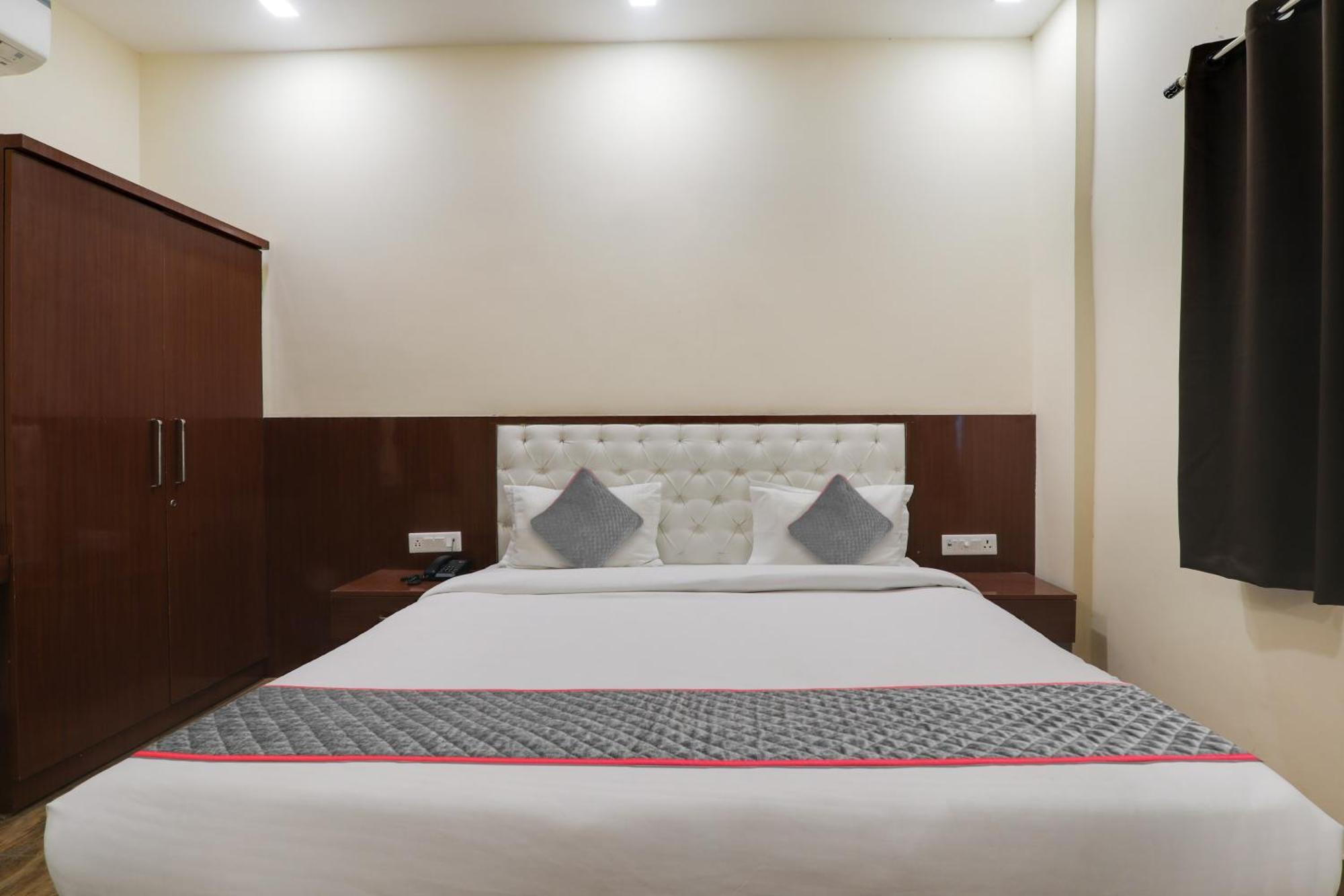 Hotel Townhouse 1259 Trijal Lucknow