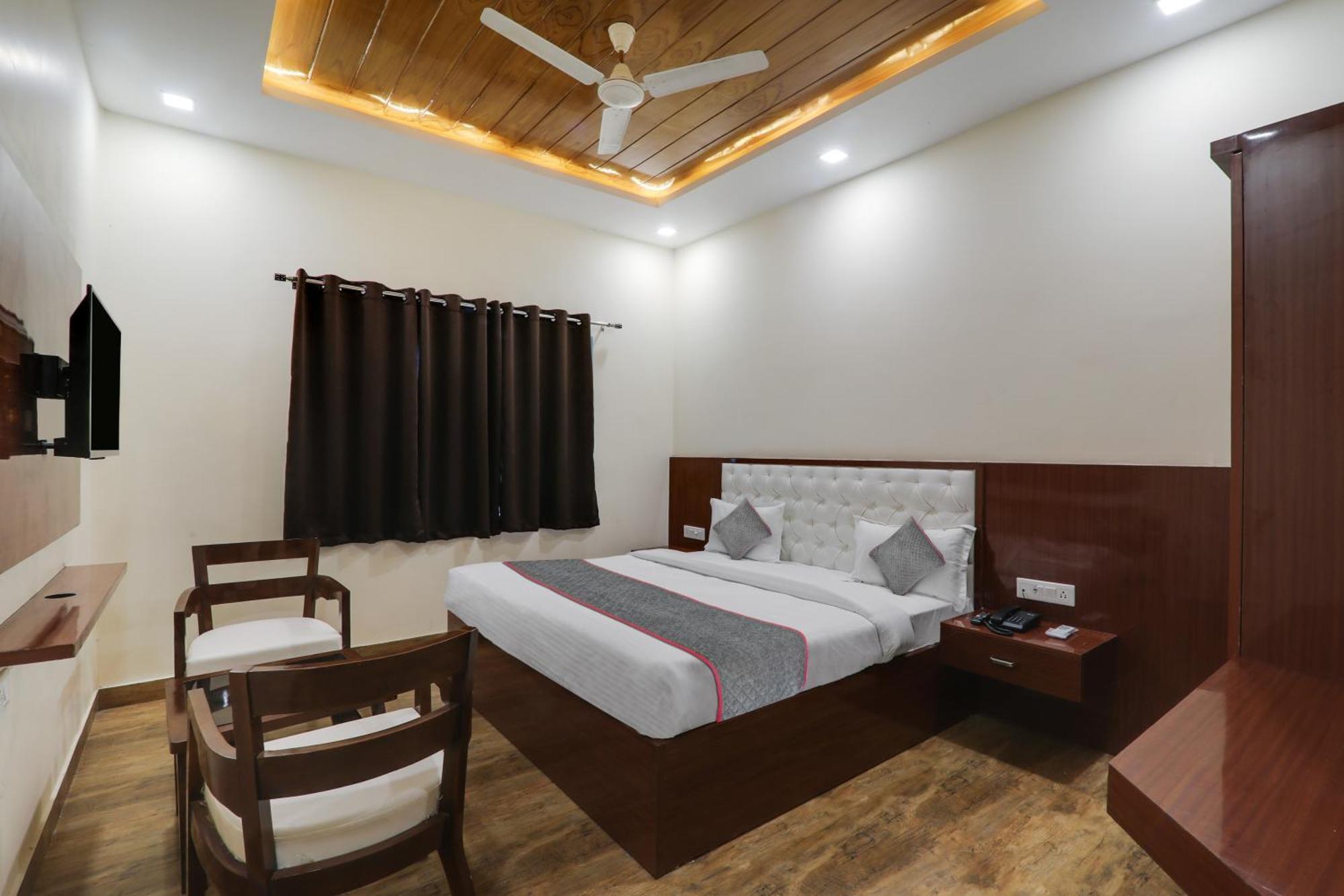 Hotel Townhouse 1259 Trijal