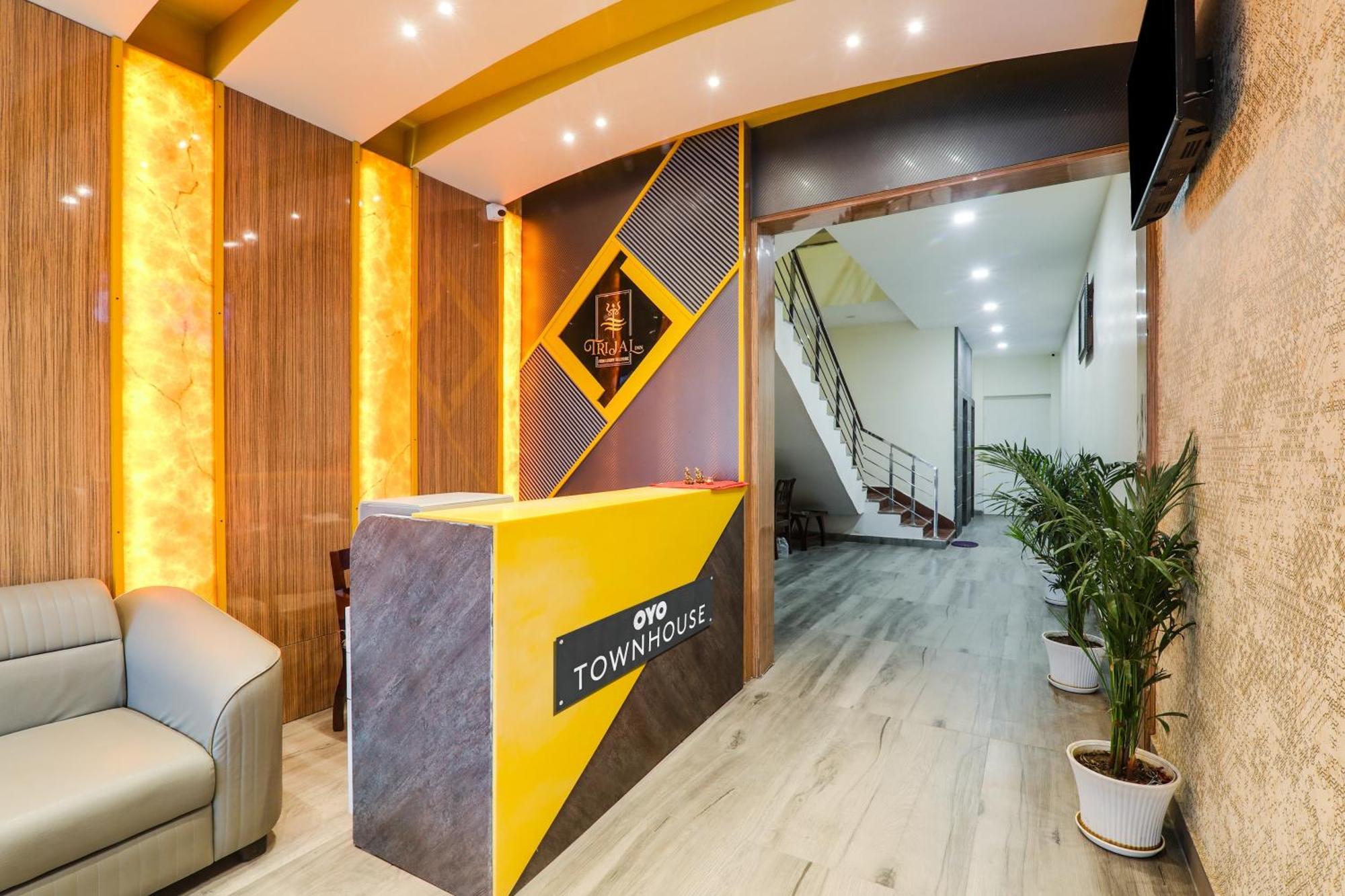 Hotel Townhouse 1259 Trijal 4*